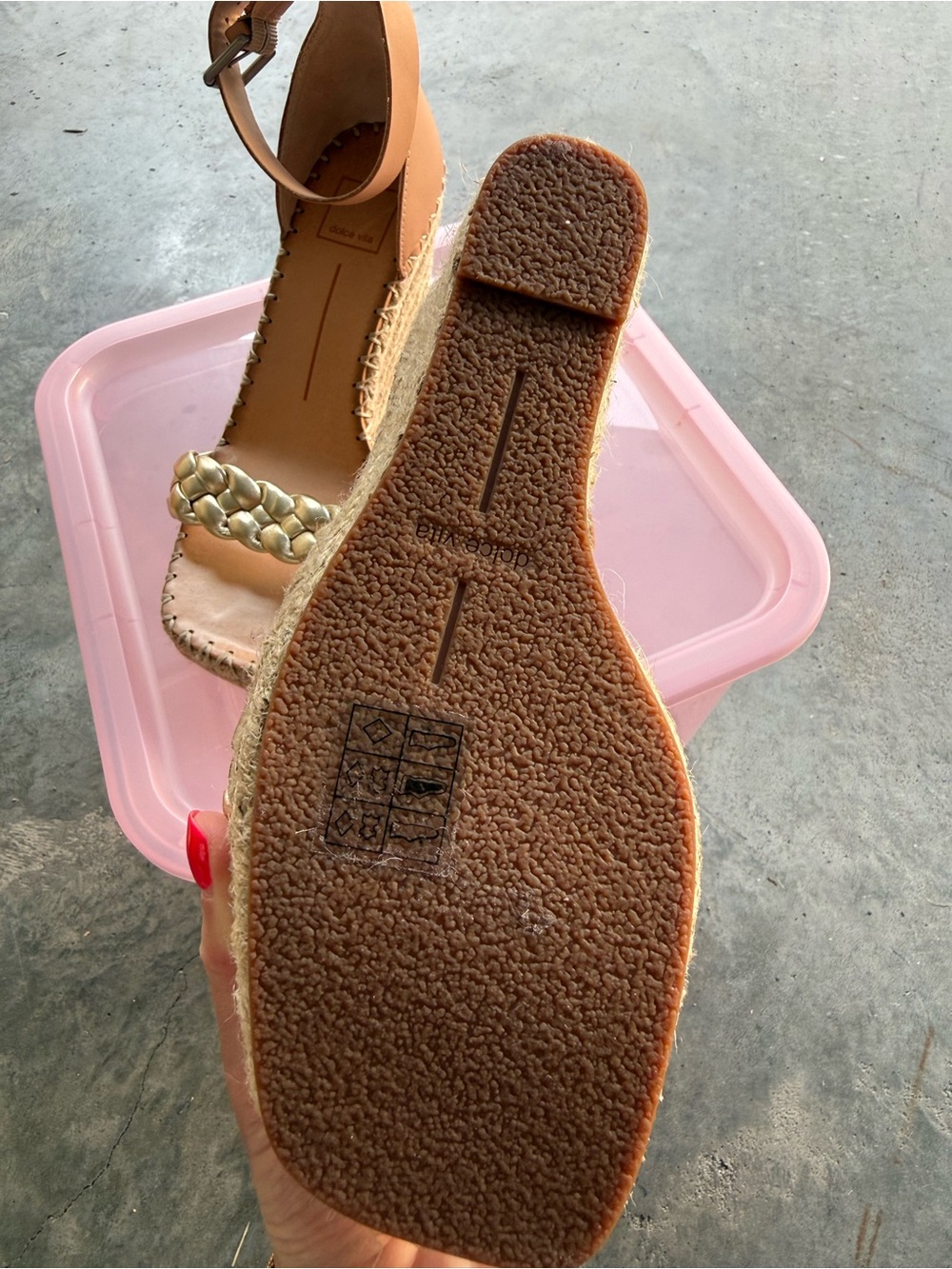 Dolce Vita Tan Wedge Sandals with Gold Braided Toe Strap - Picture 3 of 3